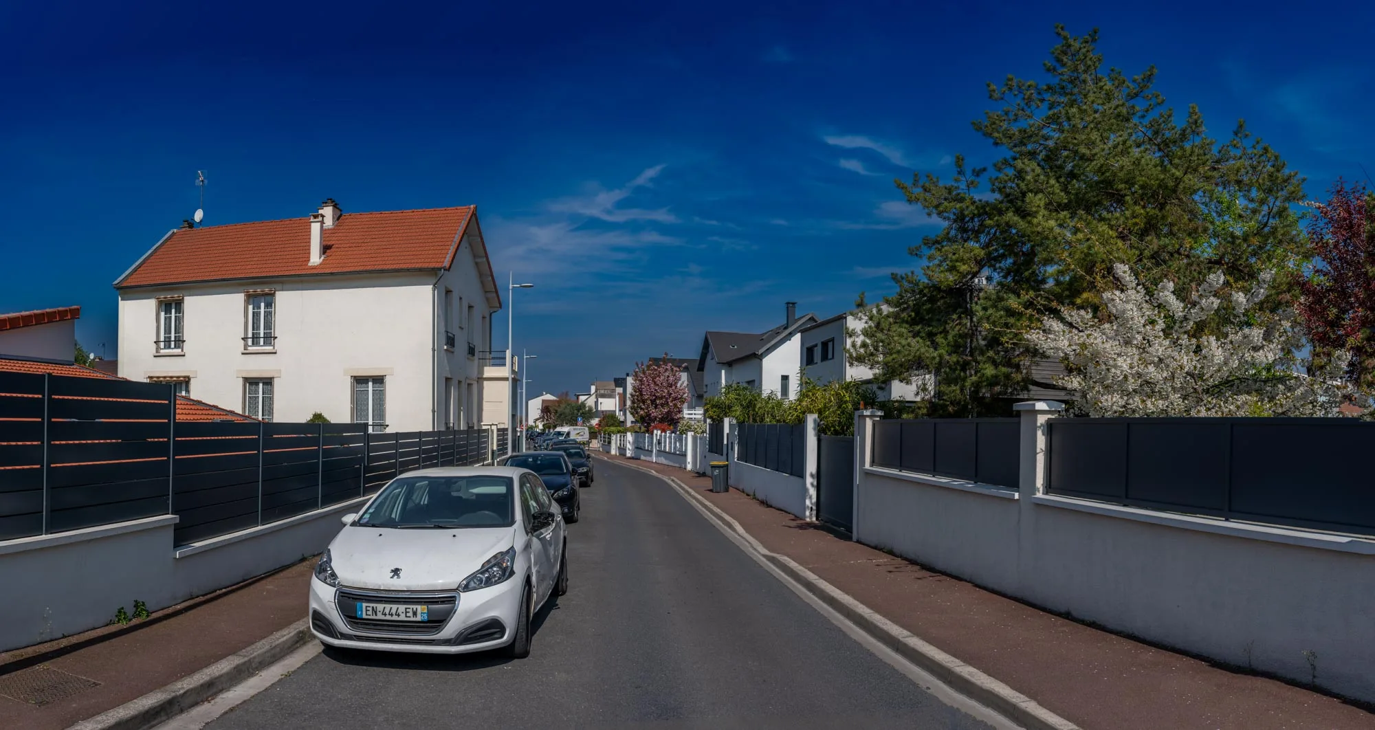Rue de la Source - quartier Mont Valérien - Nanterre