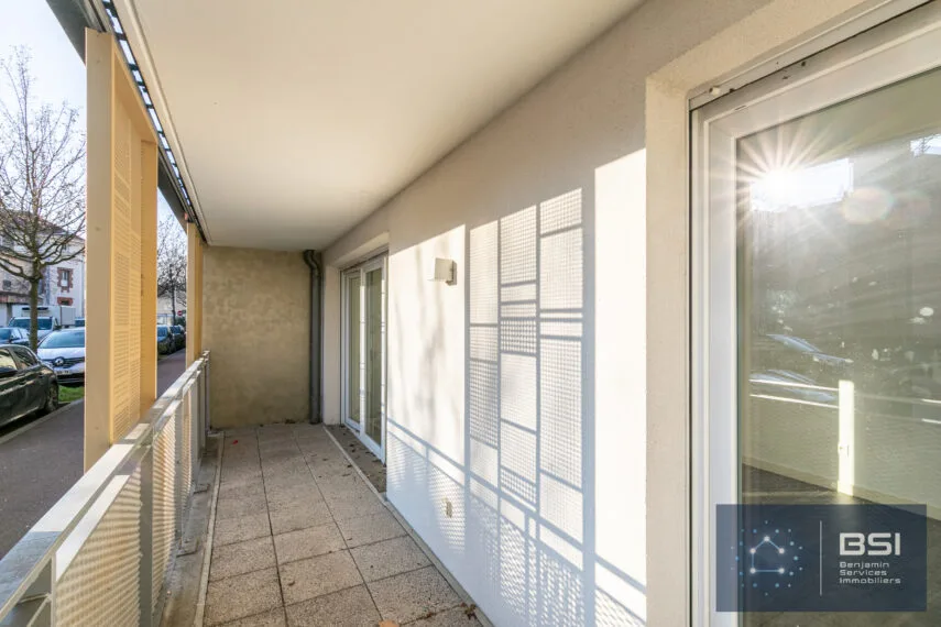 02 appartement 218 000 € Boule Champs Pierreux Terrasse