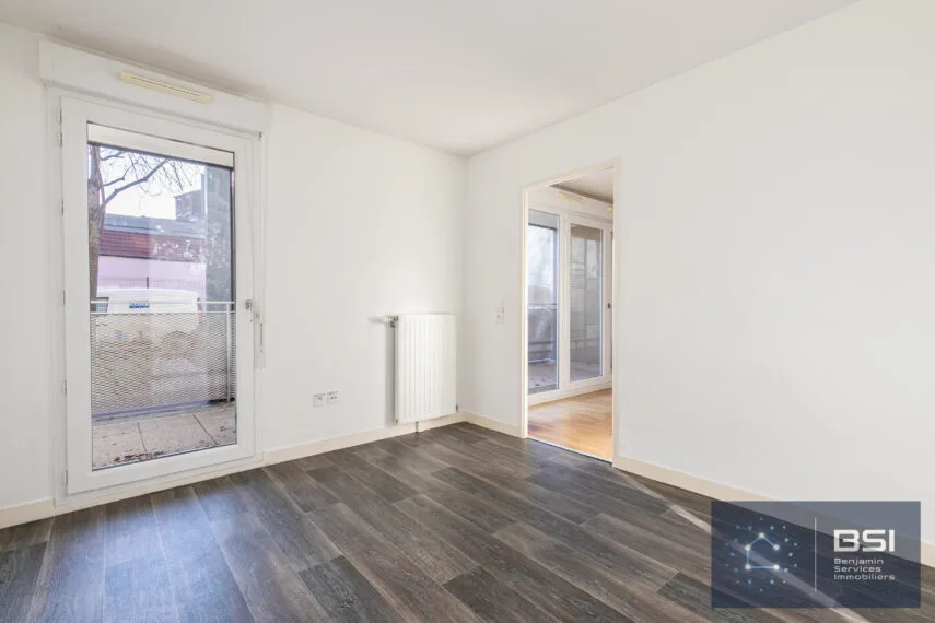 06 appartement 218 000 € Boule Champs Pierreux Chambre