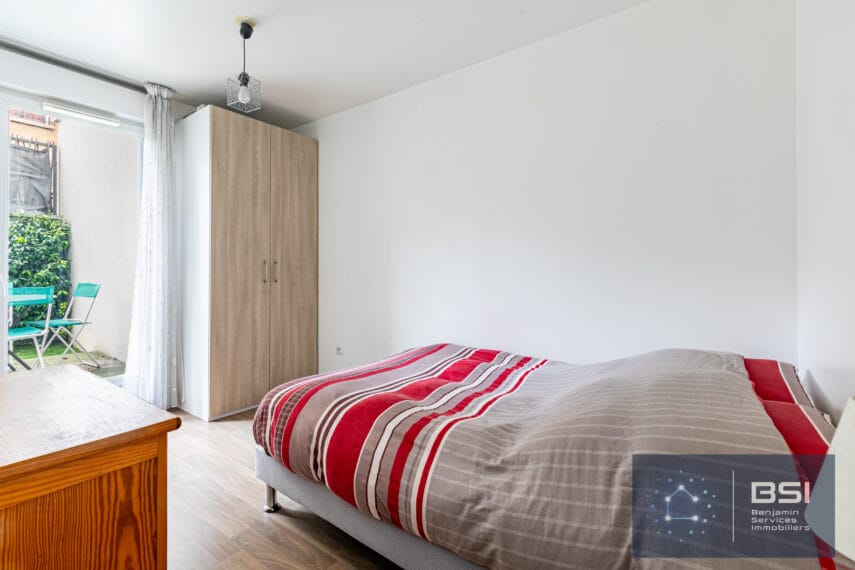 11 appartement 350 000 € Mont Valérien chambre 2