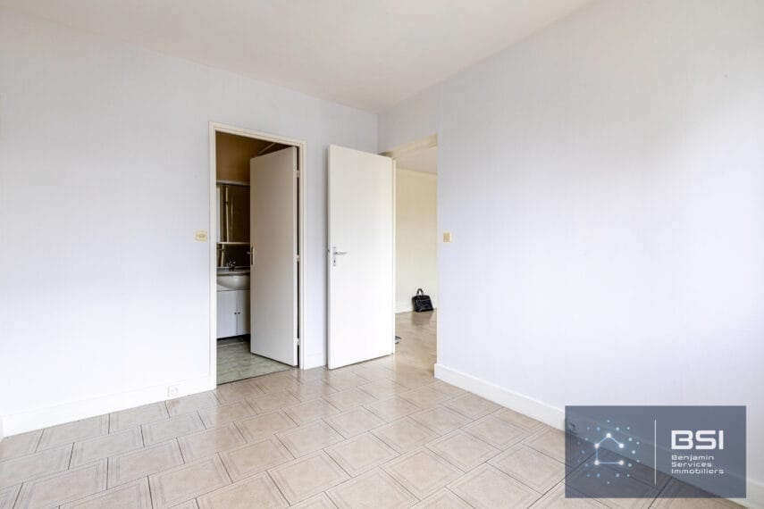 09 appartement 239 000 € Nanterre Mont Valérien chambre