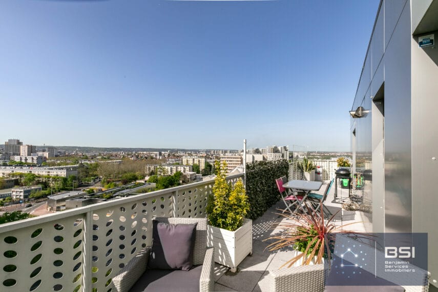 04 appartement 5 pièces Quartier Université Nanterre 595 000 € terrasse