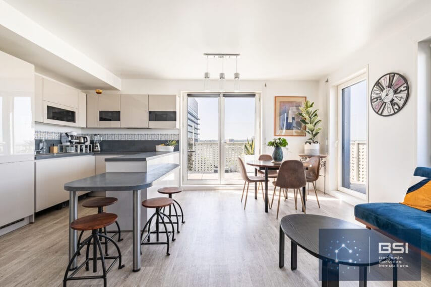 08 appartement 5 pièces Quartier Université Nanterre 595 000 € séjour