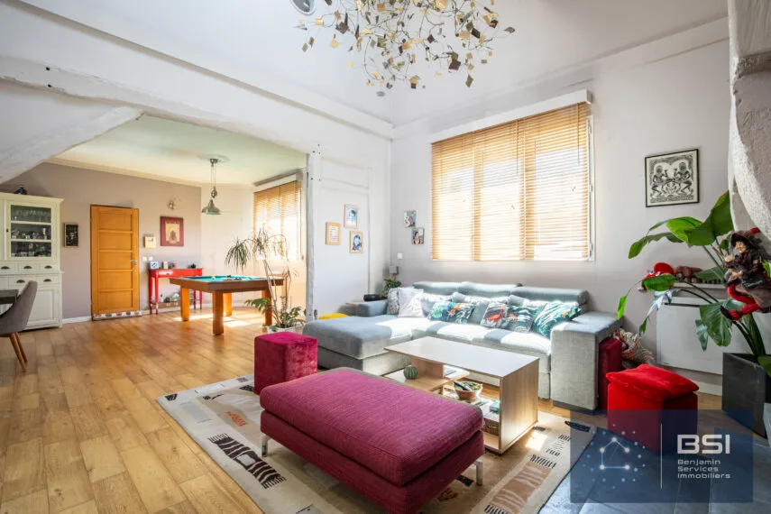 03 maison 7 pièces 875 000 € Mont Valérien séjour