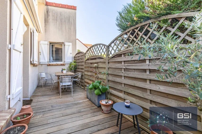 08 maison 7 pièces 875 000 € Mont Valérien terrasse