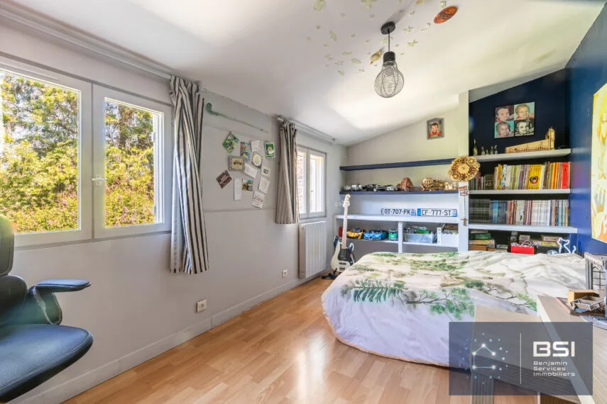 12 maison 7 pièces 875 000 € Mont Valérien chambre