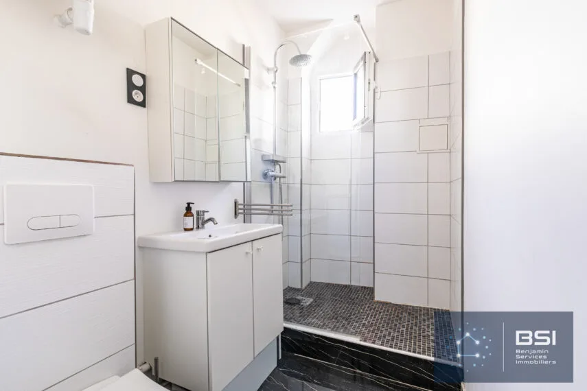05 appartement 1 pièce 30 m² Quartier Mont Valérien 176 000 € Sde