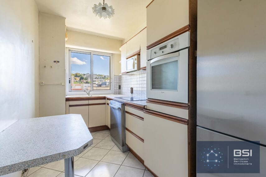 07 appartement 3pièces 300 000 € Plateau Mont Valérien Cuisine